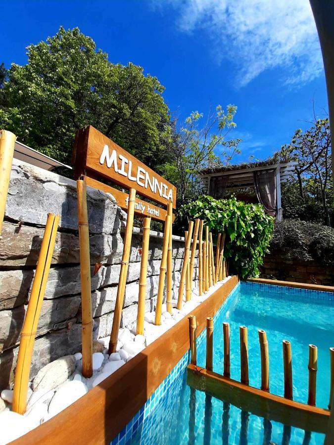 Milennia Family Hotel Slăntjev Brjag Exteriör bild