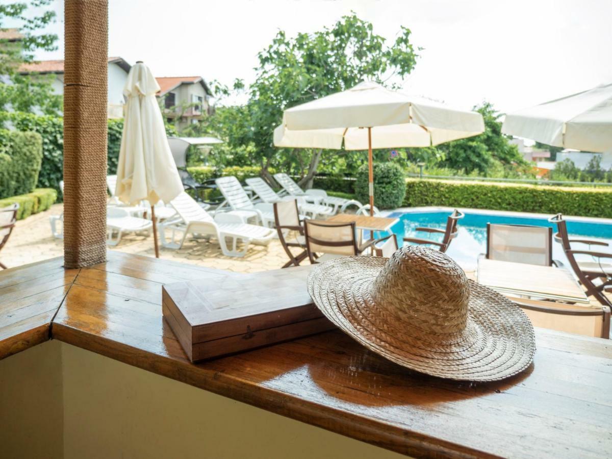 Milennia Family Hotel Slăntjev Brjag Exteriör bild