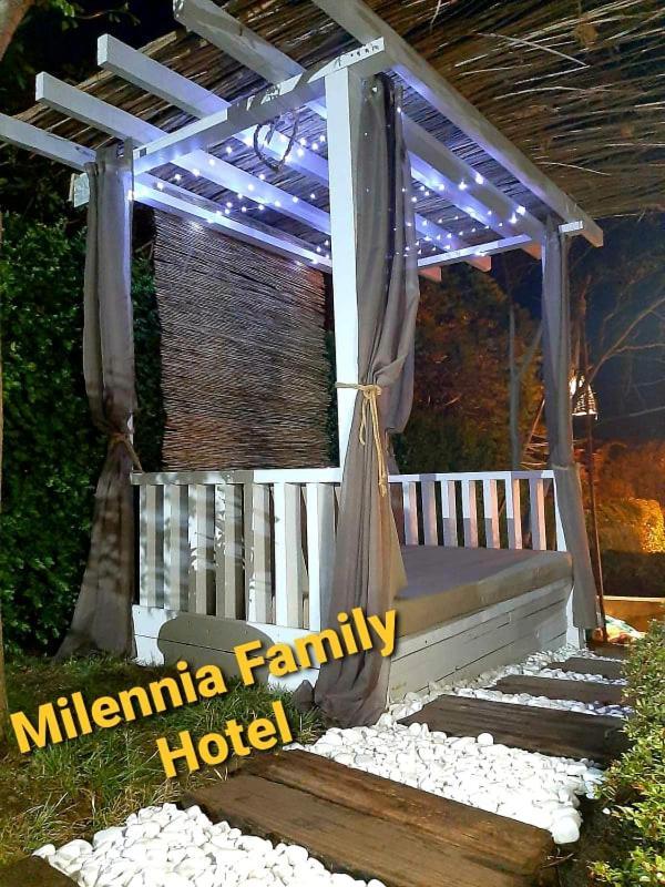 Milennia Family Hotel Slăntjev Brjag Exteriör bild